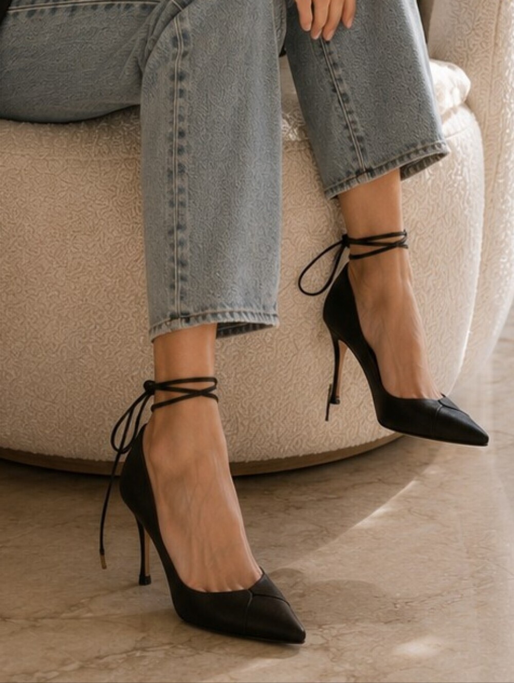 Stuart Weitzman Pryrite Crystal Lace-Up Stiletto Heels Black Size 5 - Picture 12 of 13